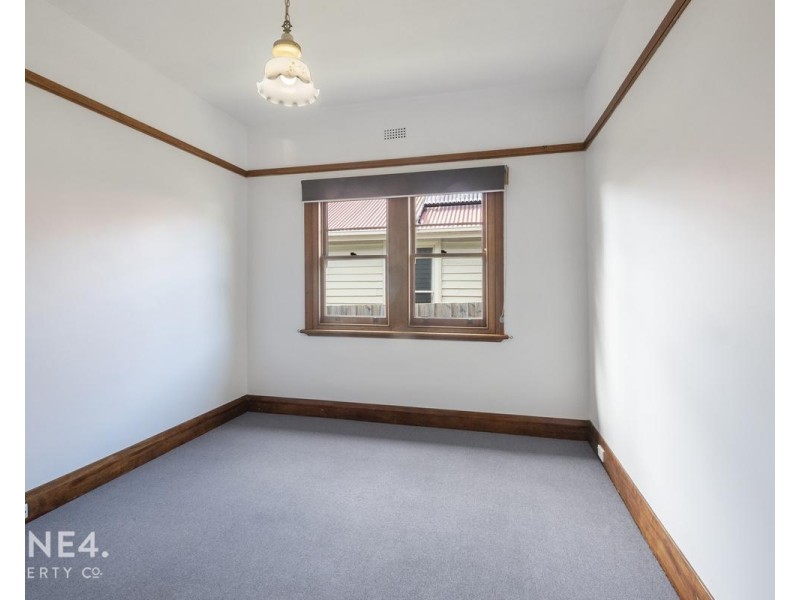 1/6 Main Road, Claremont TAS 7011
