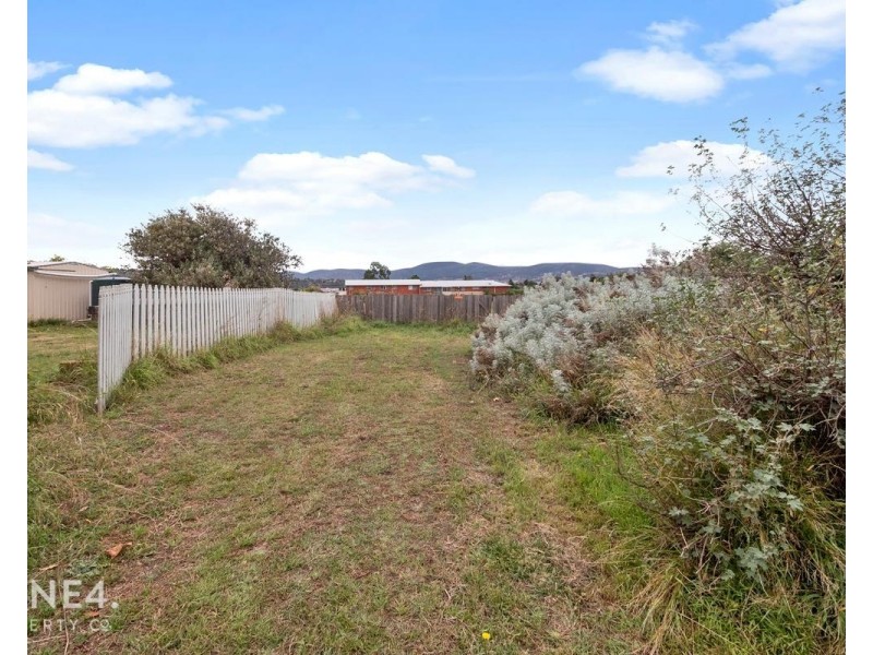 1 Racecourse Road, Brighton TAS 7030