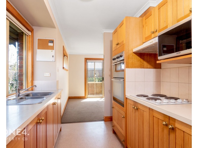 3/36 Roope Street, New Town TAS 7008