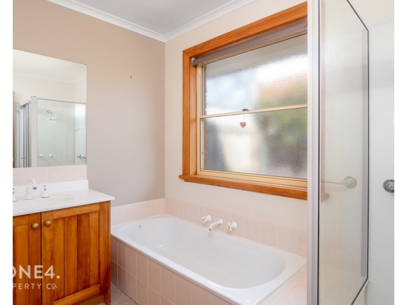 3/36 Roope Street, New Town TAS 7008