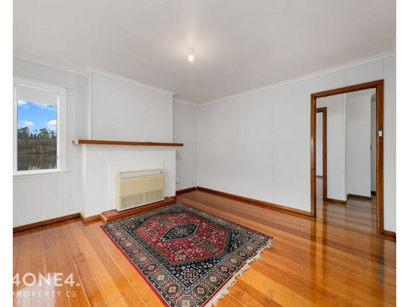 13 Curlew Parade, Claremont TAS 7011