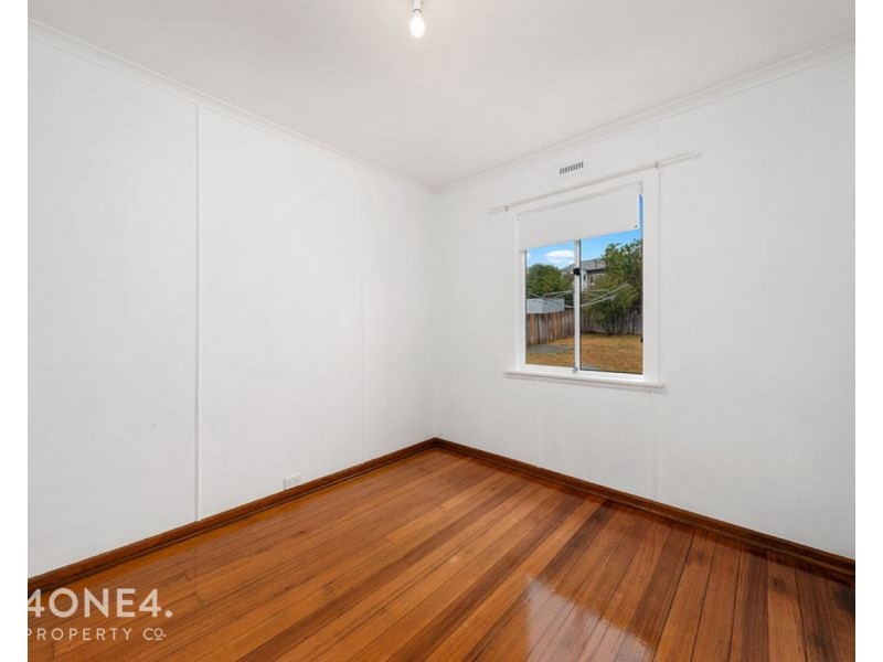 13 Curlew Parade, Claremont TAS 7011