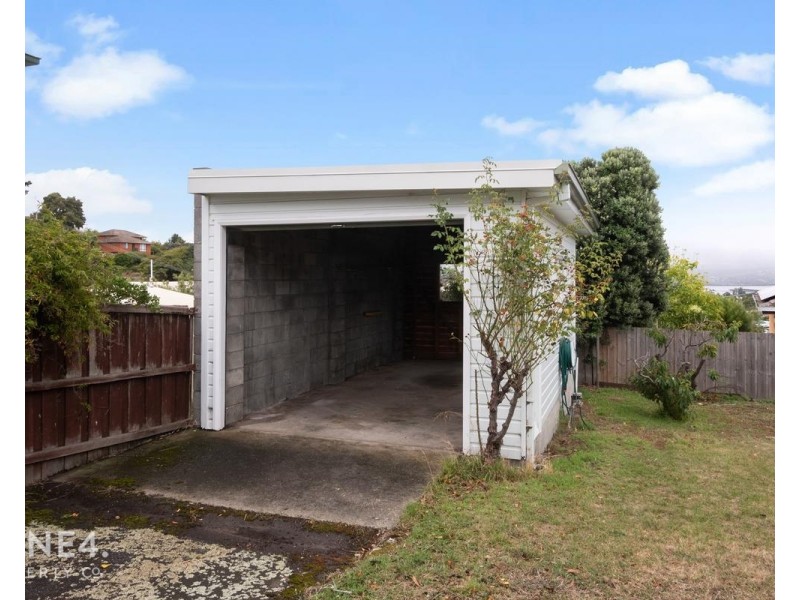 25 Paringa Road, Glenorchy TAS 7010