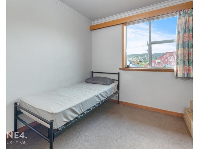 2/43 Regent Street, Sandy Bay TAS 7005