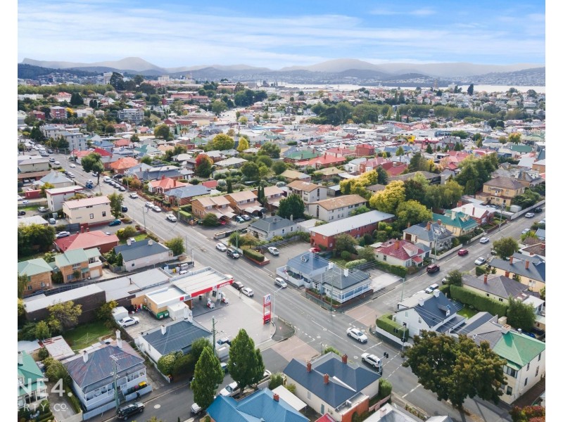 2/43 Regent Street, Sandy Bay TAS 7005