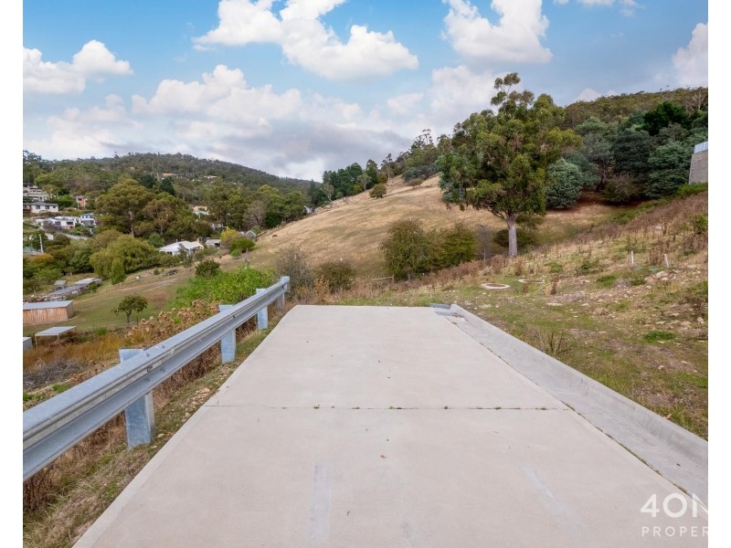 20 Ancanthe Avenue, Lenah Valley TAS 7008