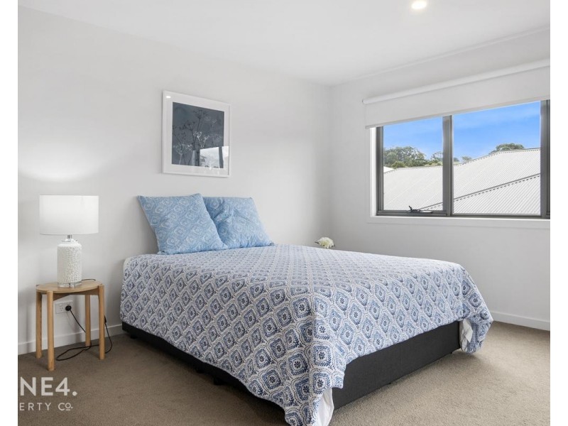 2/59 Apolline Drive, Kingston TAS 7050