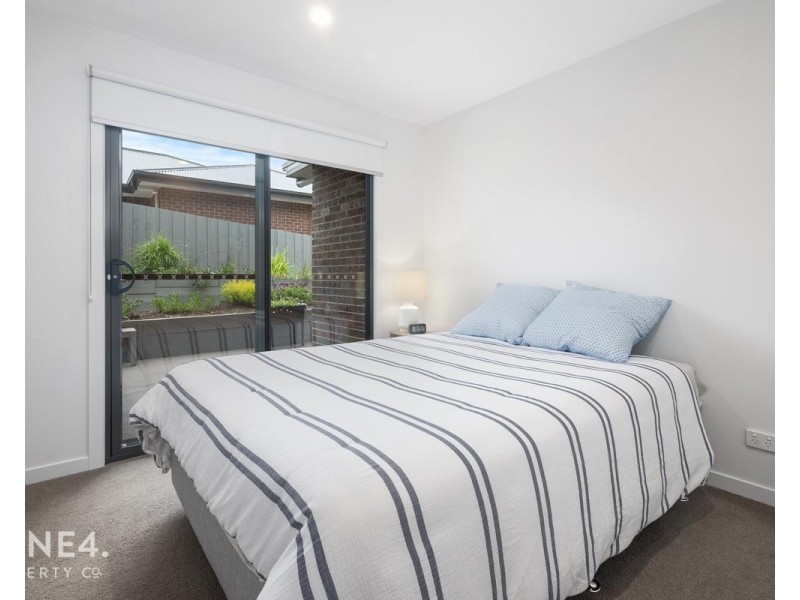 2/59 Apolline Drive, Kingston TAS 7050