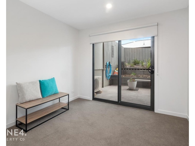 2/59 Apolline Drive, Kingston TAS 7050