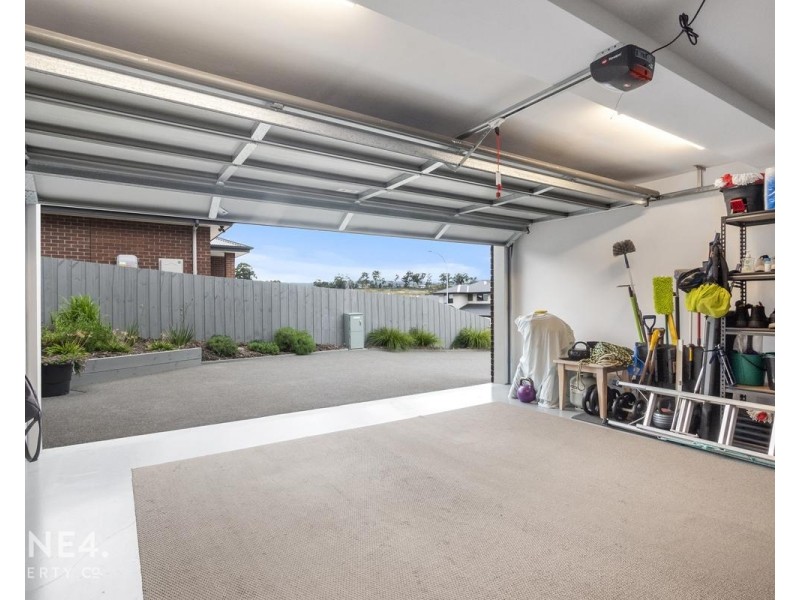 2/59 Apolline Drive, Kingston TAS 7050