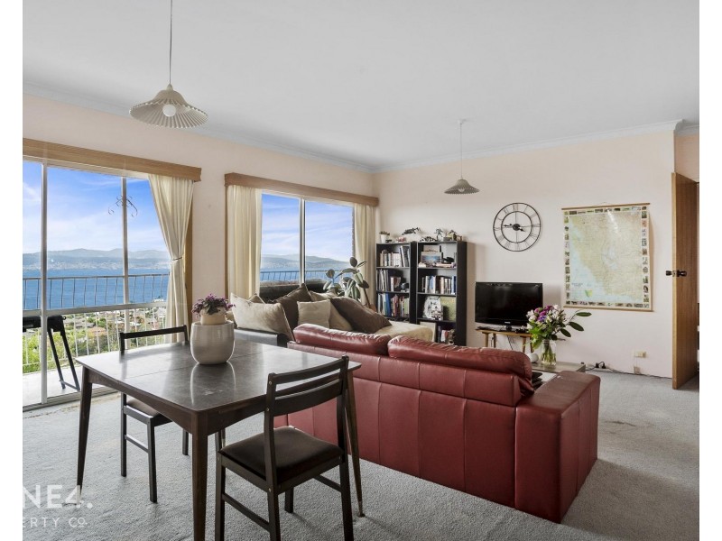 1 & 2/15 Capri Drive, Sandy Bay TAS 7005