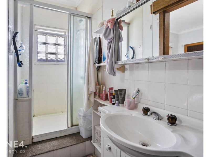 1 & 2/15 Capri Drive, Sandy Bay TAS 7005