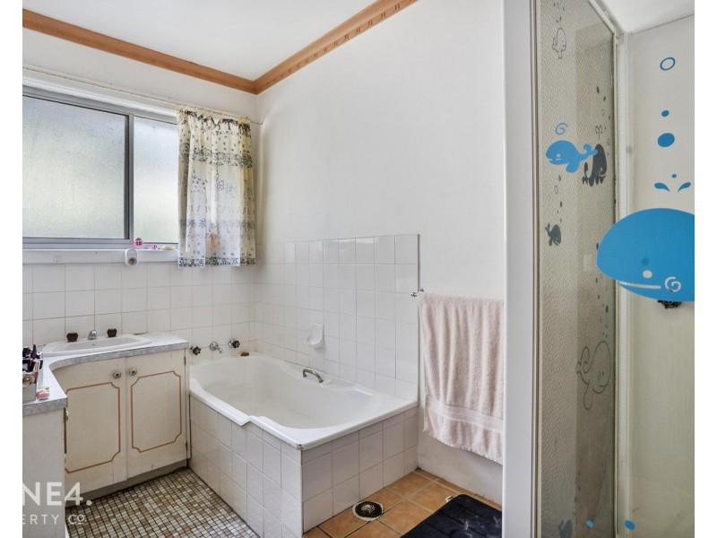 1 & 2/15 Capri Drive, Sandy Bay TAS 7005