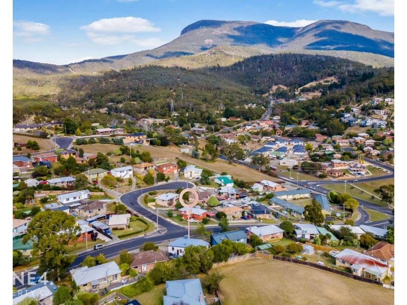 13 Devines Road, Glenorchy TAS 7010