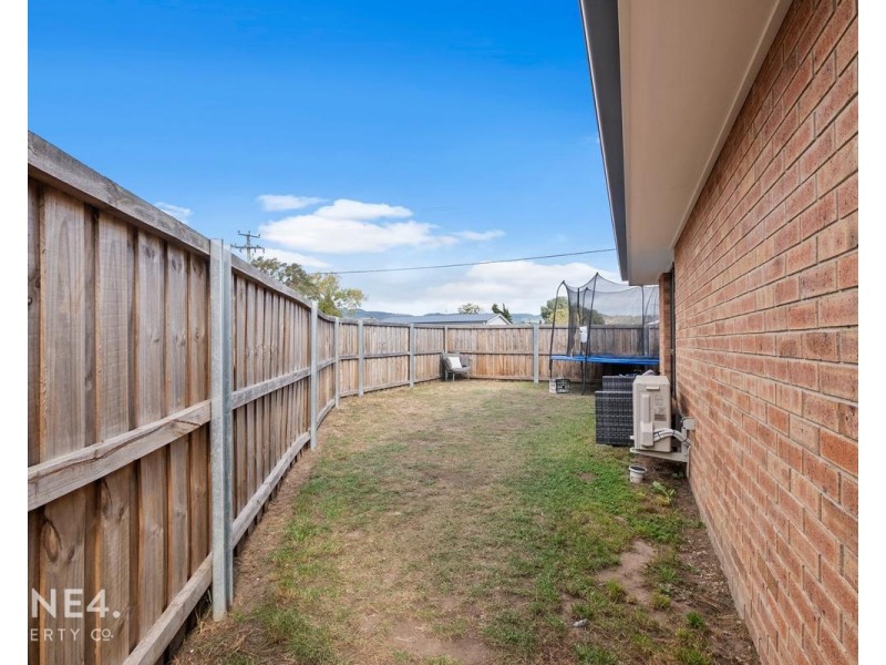 1/261 Back River Road, New Norfolk TAS 7140