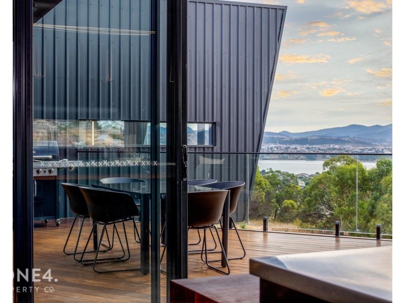 20 Upper Hilton Road, Claremont TAS 7011