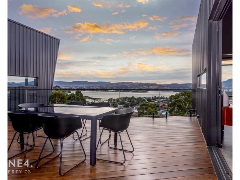 20 Upper Hilton Road, Claremont TAS 7011