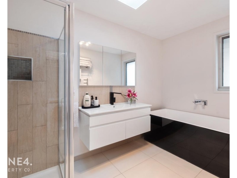 4/1 Hance Road, Howrah TAS 7018