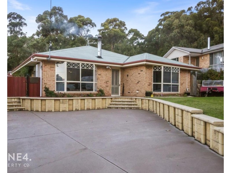 81 Russell Road, Claremont TAS 7011