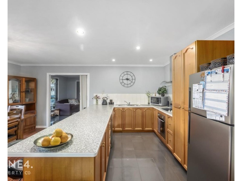 81 Russell Road, Claremont TAS 7011