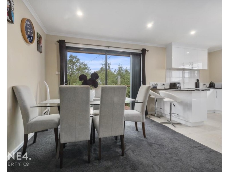 10/13 Burrows Avenue, Brighton TAS 7030