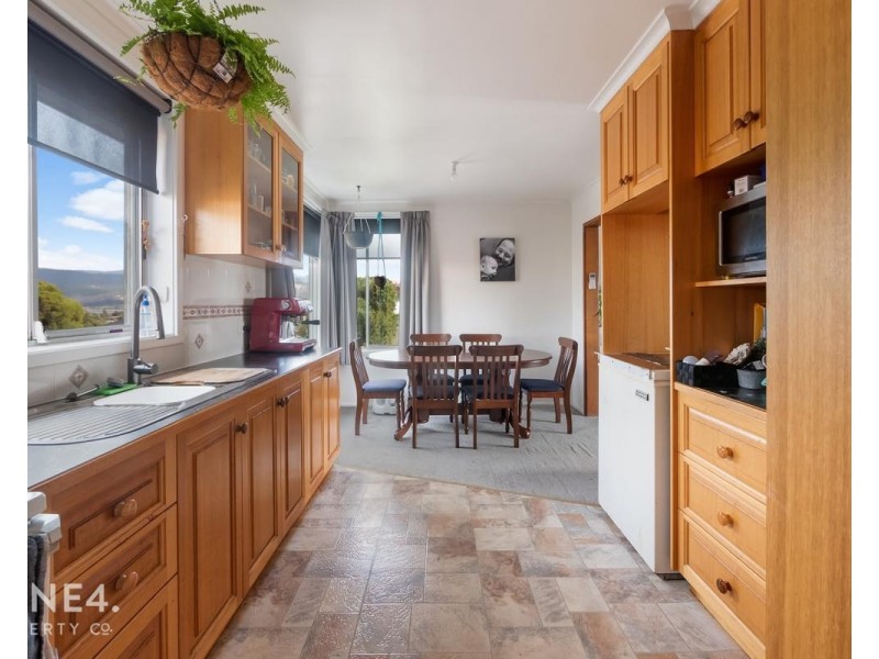 42 Finlay Street, Bridgewater TAS 7030