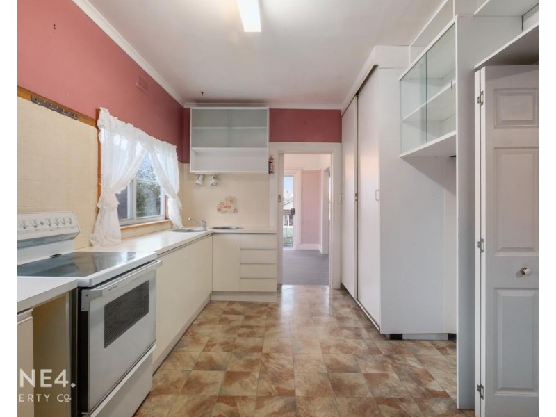 8 Browning Road, Moonah TAS 7009