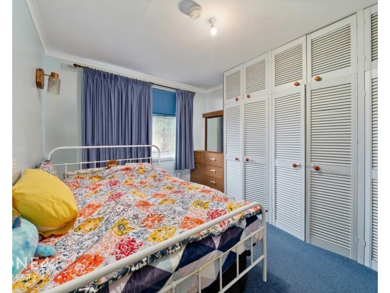 24 Hookey Court, Rokeby TAS 7019