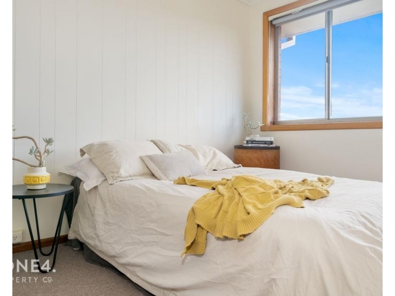 2/12 Tilyard Street, Montrose TAS 7010