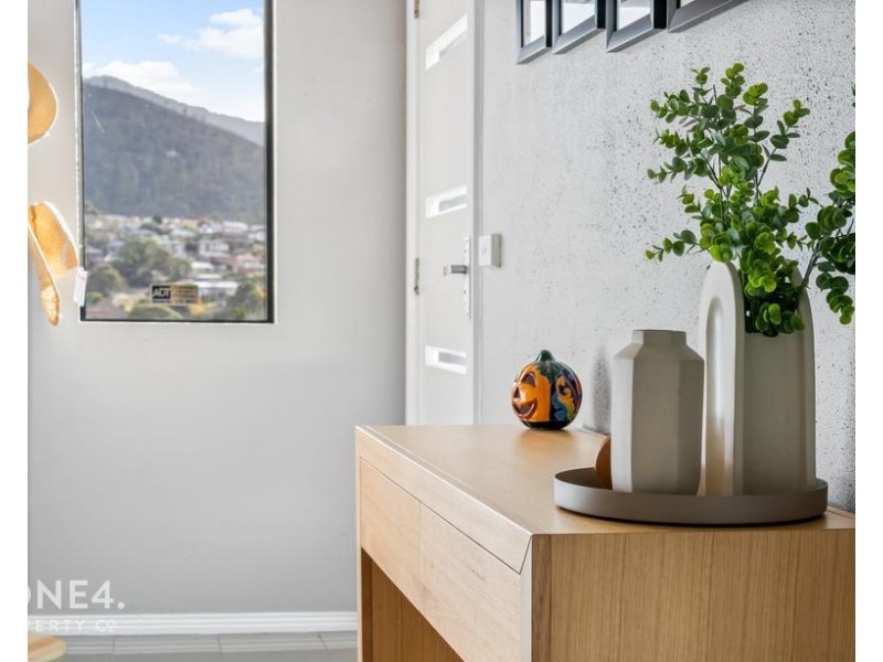 17 Turnbull Crescent, Rosetta TAS 7010