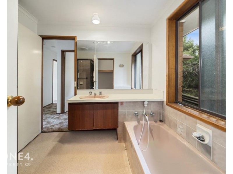 43 Redwood Road, Kingston TAS 7050