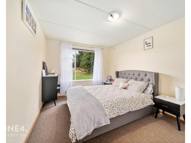80 Chippendale  Street, Claremont TAS 7011