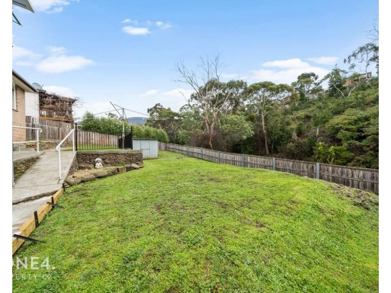 80 Chippendale  Street, Claremont TAS 7011