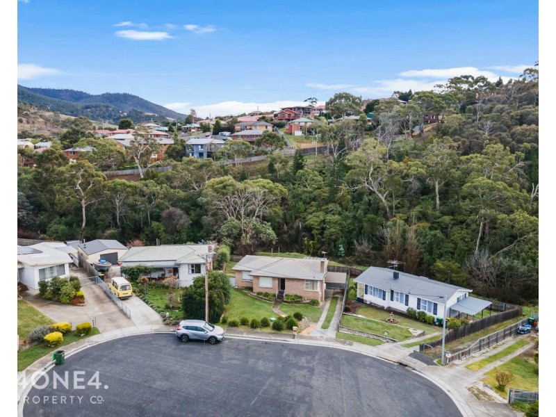 80 Chippendale  Street, Claremont TAS 7011