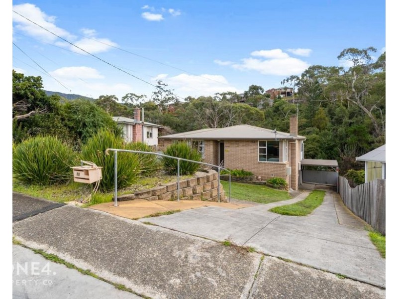 80 Chippendale  Street, Claremont TAS 7011