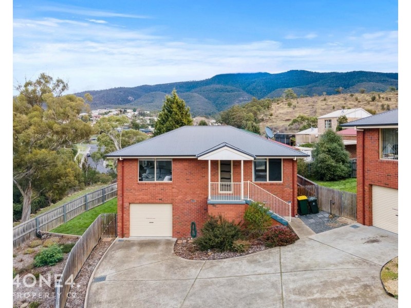 2/10 Treetops Court, Claremont TAS 7011