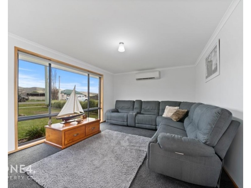 56 Louisa Street, Kempton TAS 7030