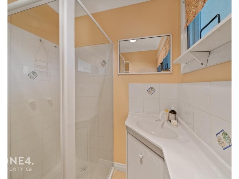 4 Fourth Street, Wayatinah TAS 7140