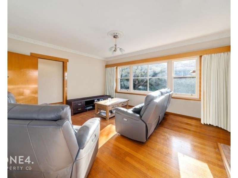 36 Walker Street, Rosetta TAS 7010