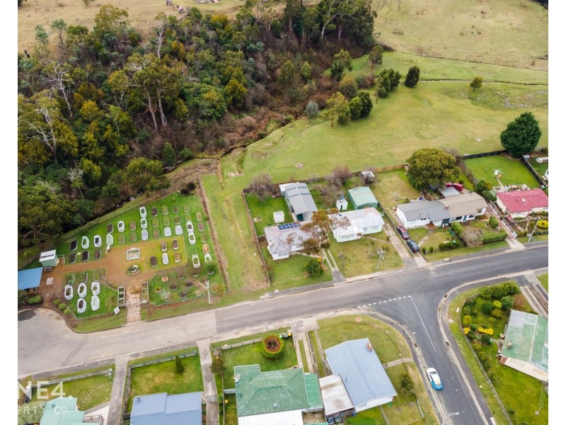 8 Karambi Street, Chigwell TAS 7011