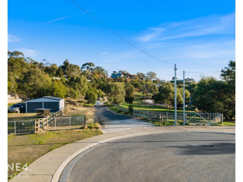 35 Elise Drive, Dodges Ferry TAS 7173