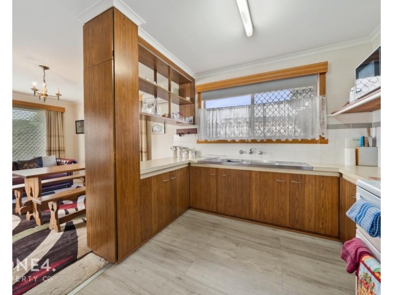 84 Esplanade, Oatlands TAS 7120