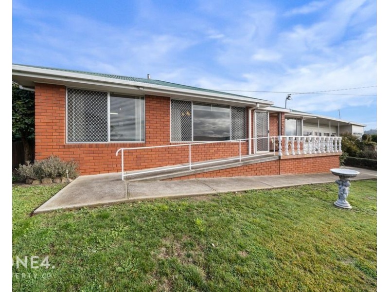 84 Esplanade, Oatlands TAS 7120