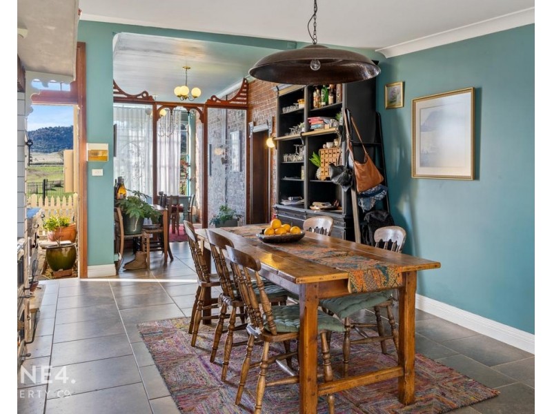 121 Main Street, Kempton TAS 7030