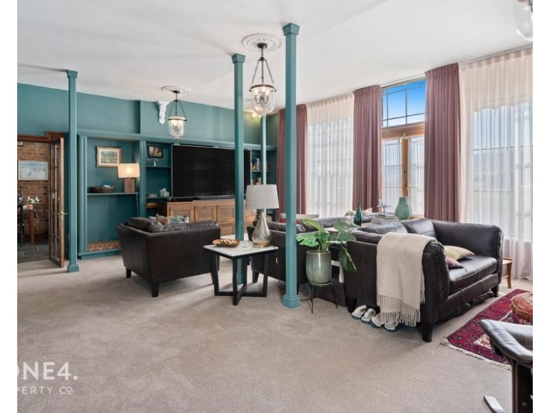 121 Main Street, Kempton TAS 7030