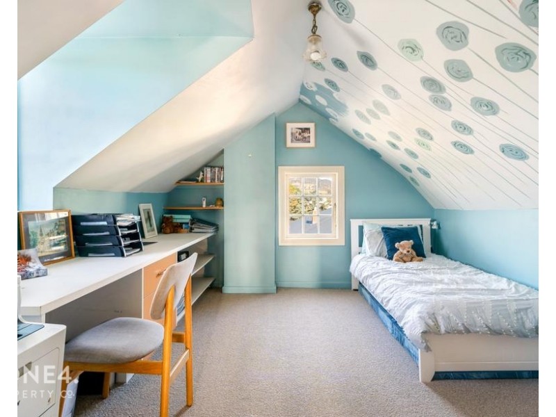 121 Main Street, Kempton TAS 7030