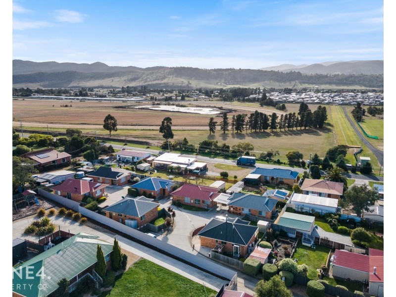 4/5 Magnolia Court, Brighton TAS 7030