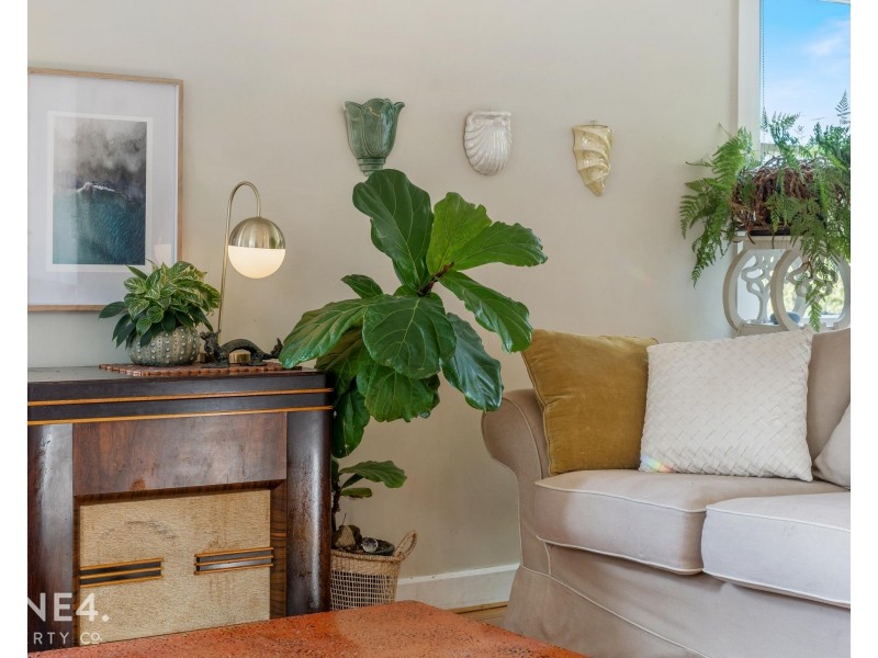 12 Walker Street, Rosetta TAS 7010