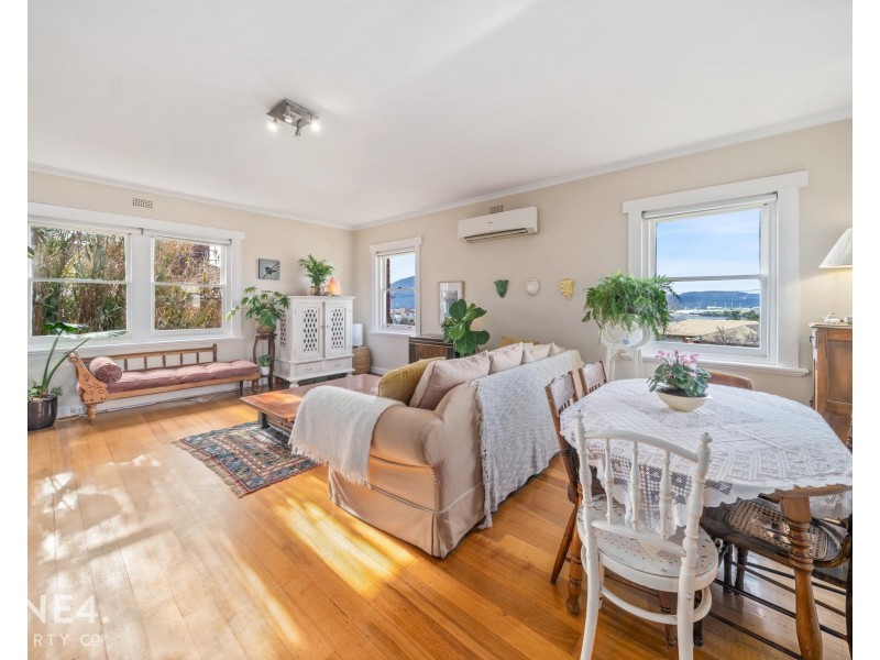 12 Walker Street, Rosetta TAS 7010