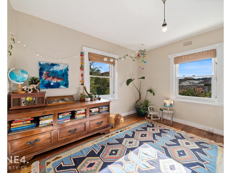 12 Walker Street, Rosetta TAS 7010